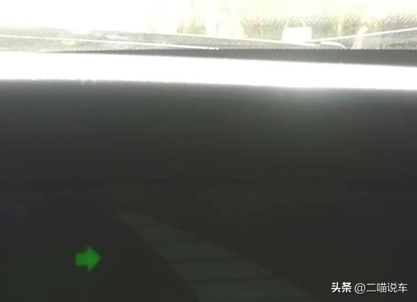 凯发国际太原出租车打出汽车界全球第一闪(图3)