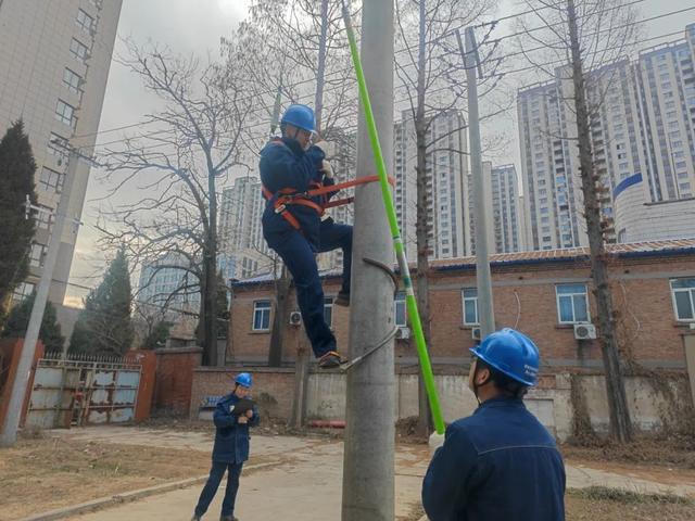 凯发k8官网登录vip入口国网宝鸡市城区供电公司：20对“师徒”显身手 以赛促学(图7)